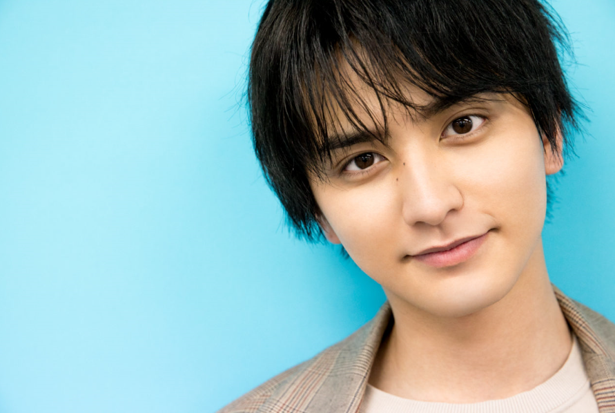 瀬戸利樹が熱愛彼女と結婚?両親や兄弟、学歴は?ハーフ俳優なの?