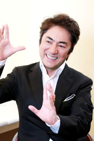 市村正親の本名は?所属事務所や年収は?××に似てると話題!?