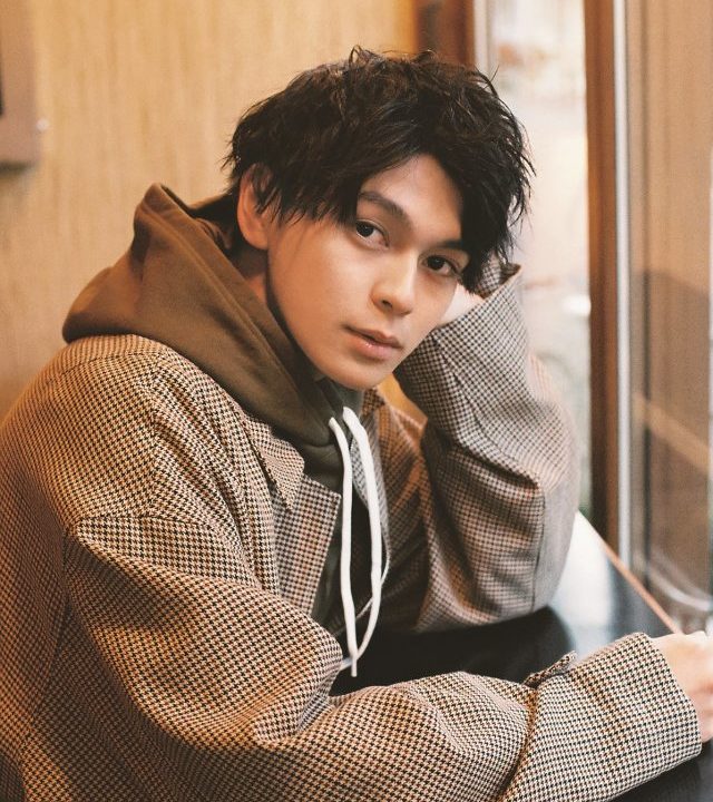 眞栄田郷敦の本名は?学歴(出身高校/大学)や性格・演技力を徹底調査!
