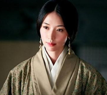 リンチーリンの結婚歴歴代元カレがヤバい!離婚元旦那や彼氏の顔画像まとめ!