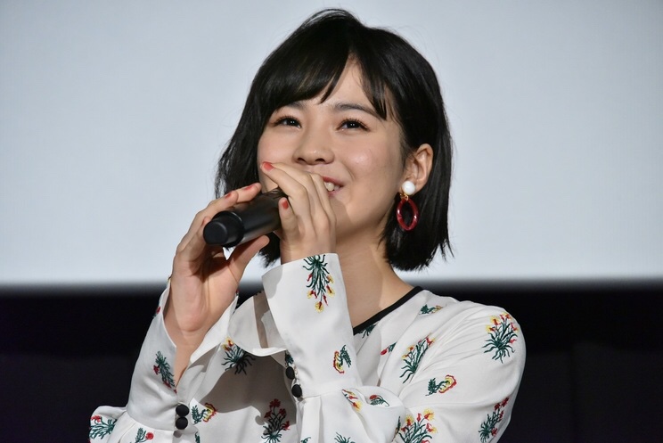 新谷ゆづみの彼氏や学校(出身中学校/高校)は?演技力や両親兄弟も!