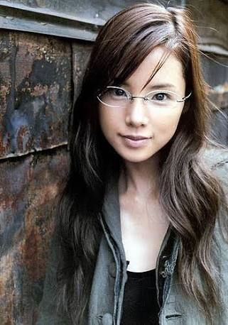 小西真奈美の結婚歴歴代元カレは?顔画像/馴れ初め/噂まとめ!